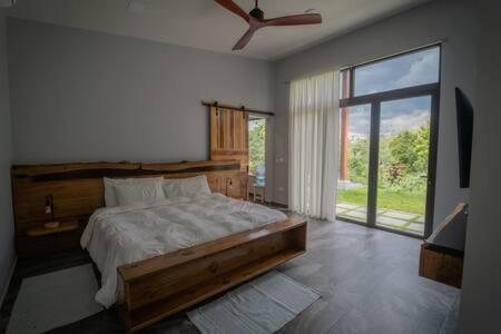 Modern Villa Overlooking Macal River Valley Benque Viejo Del Carmen Exterior photo