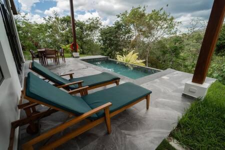 Modern Villa Overlooking Macal River Valley Benque Viejo Del Carmen Exterior photo